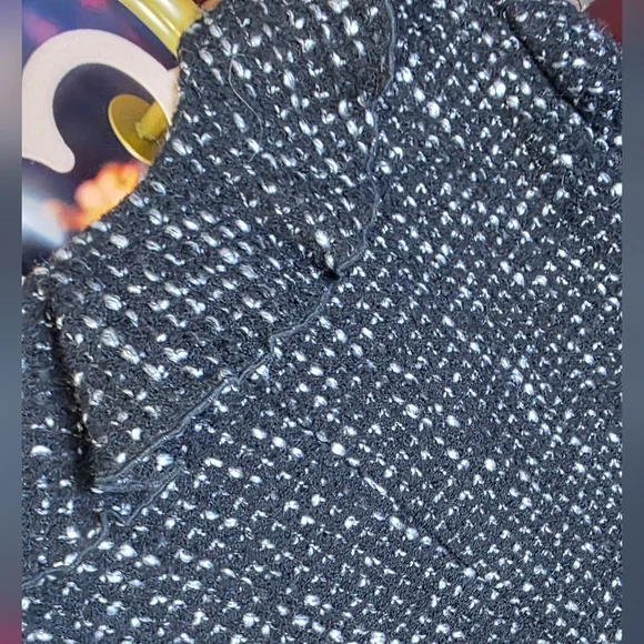 Trina Turk Black White Chic Classic Ruffled Tweed Blazer Jacket Sz 4 - Picture 9 of 10